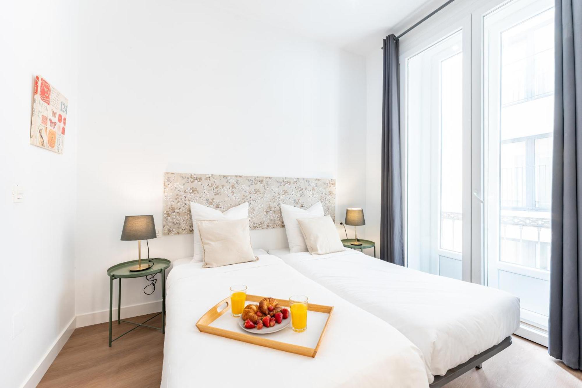 מאלגה Apartamentos Juan De Padilla מראה חיצוני תמונה