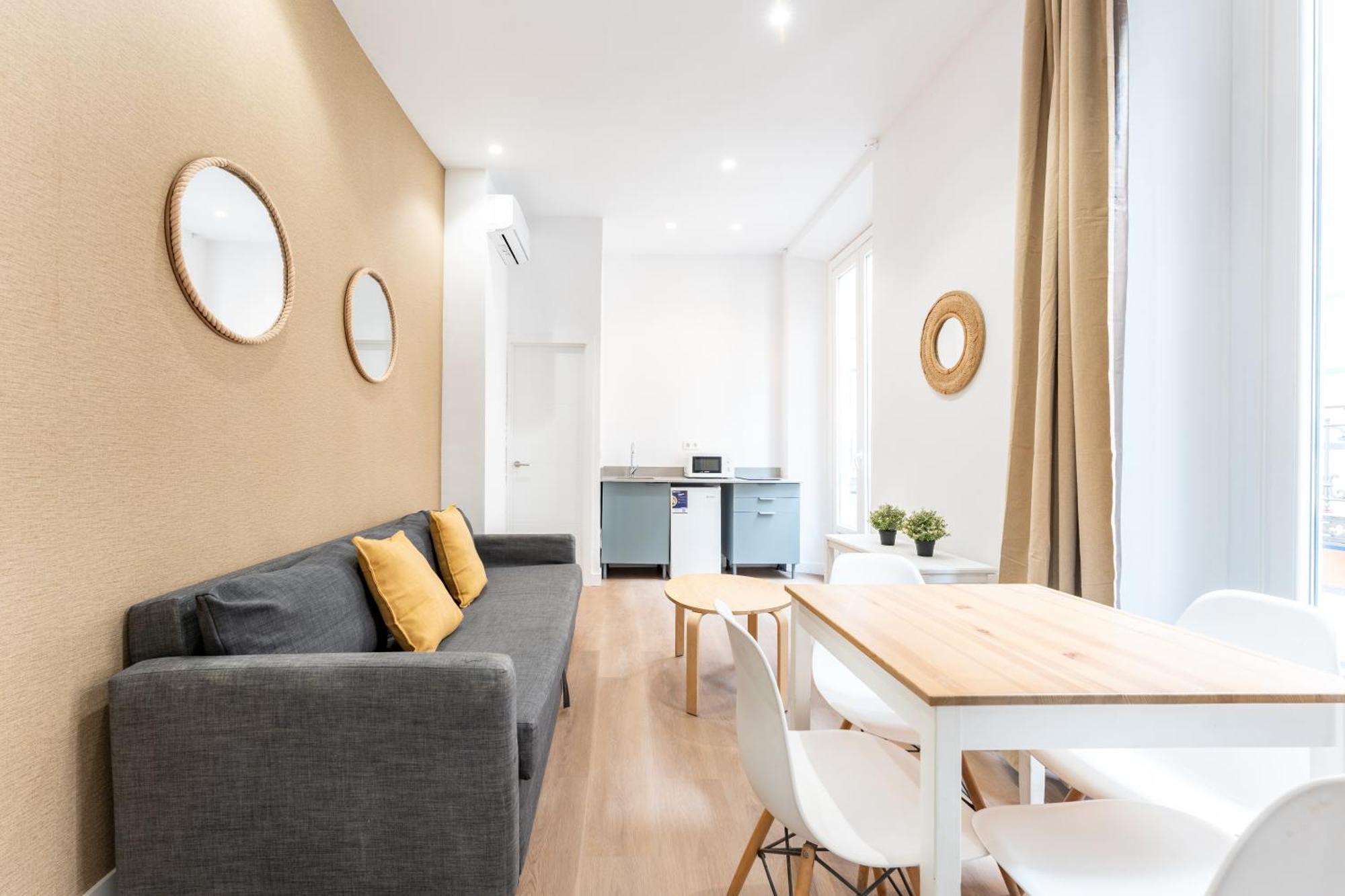 מאלגה Apartamentos Juan De Padilla מראה חיצוני תמונה