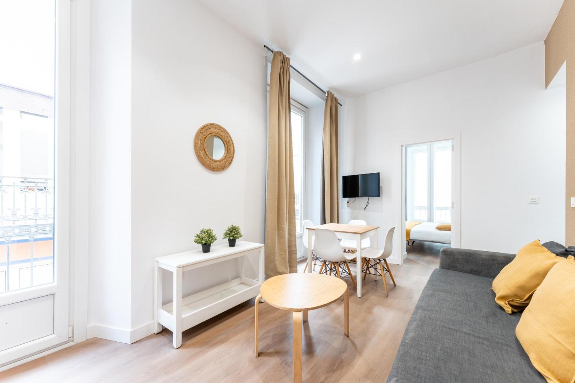 מאלגה Apartamentos Juan De Padilla מראה חיצוני תמונה